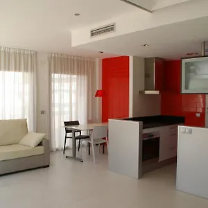apartamentos-en-rocamaura.topcostabravahotels.com/